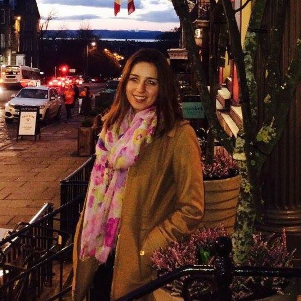 Meet your Posher, Isabelle